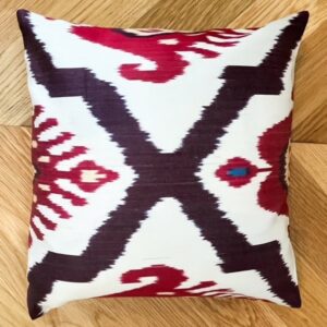 Ikat cushion silk pattern red/ brown 40 x 40cm